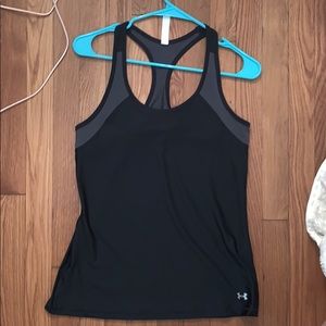 Black workout tank